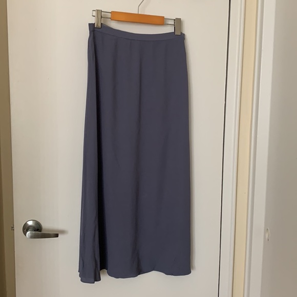 Aritzia Dresses & Skirts - Wilfred Blue Midi Skirt